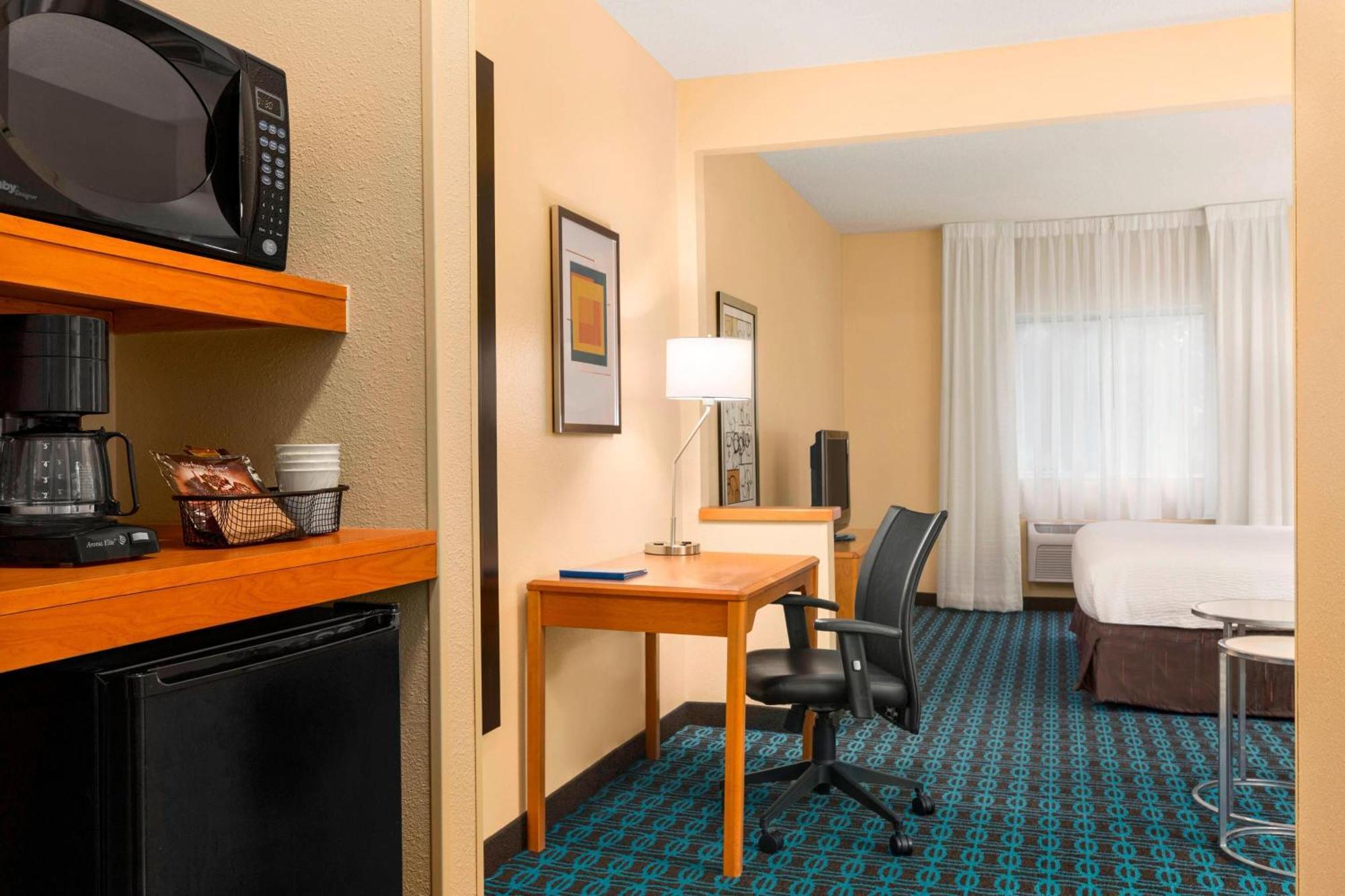 Fairfield Inn Расин Экстерьер фото