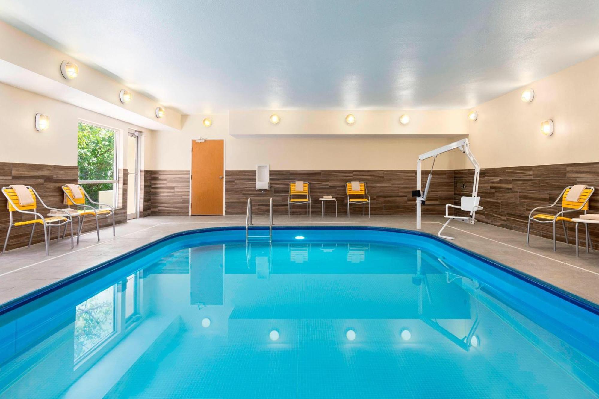 Fairfield Inn Расин Экстерьер фото