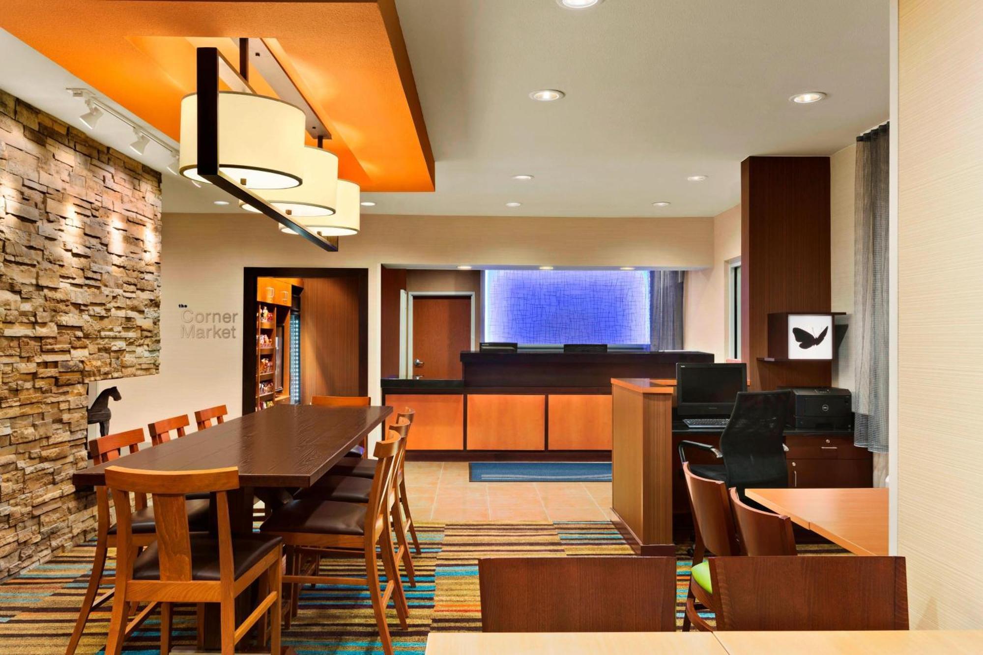 Fairfield Inn Расин Экстерьер фото